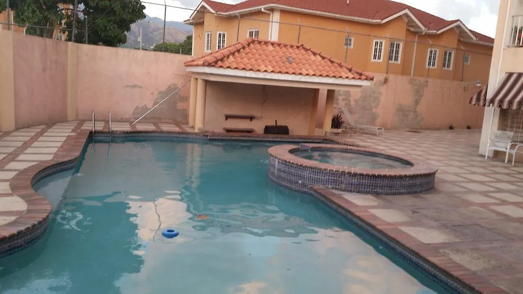 Appartement Comfortable Suite 3 Kingston Jamaica